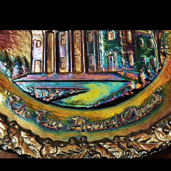 Vintage Fenton Carvinal Glass Christmas 1972 "The Two Horned Church" - Picture 6 of 8